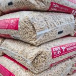 FIREFLIES Holzpellets 6 mm – 65 × 15 kg (975 kg) – Deutschland – Image 3
